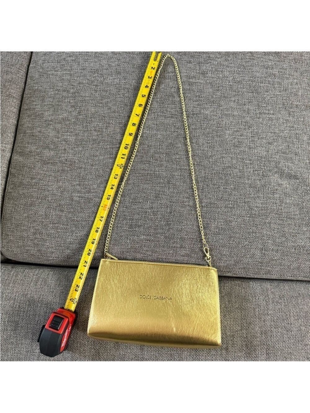Dolce & Gabbana The One Golden Pouch On Chain New Authentic - Picture 14 of 17